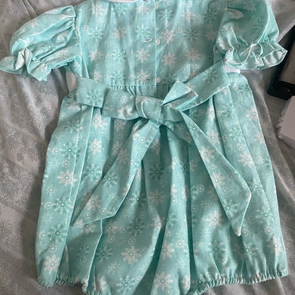 Vintage Silly Goose Girls Smocked blue romper size 6 months - Picture 3 of 7